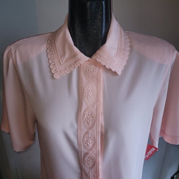 Vintage Script Pink Short Sleeve Blouse 8 - Picture 2 of 7